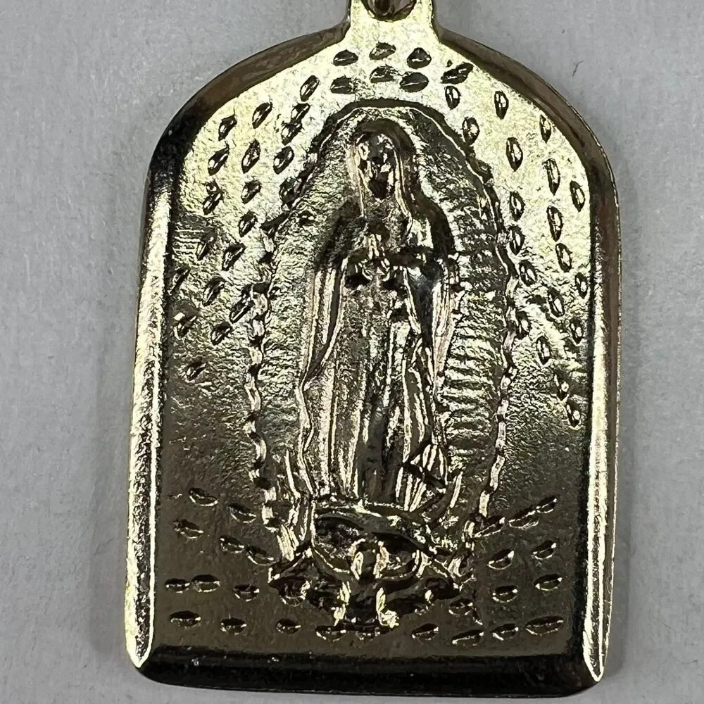 Recuerdo De Zapopan Virgin Mary Catholic Religious Saint Keychain Keyring 1.5